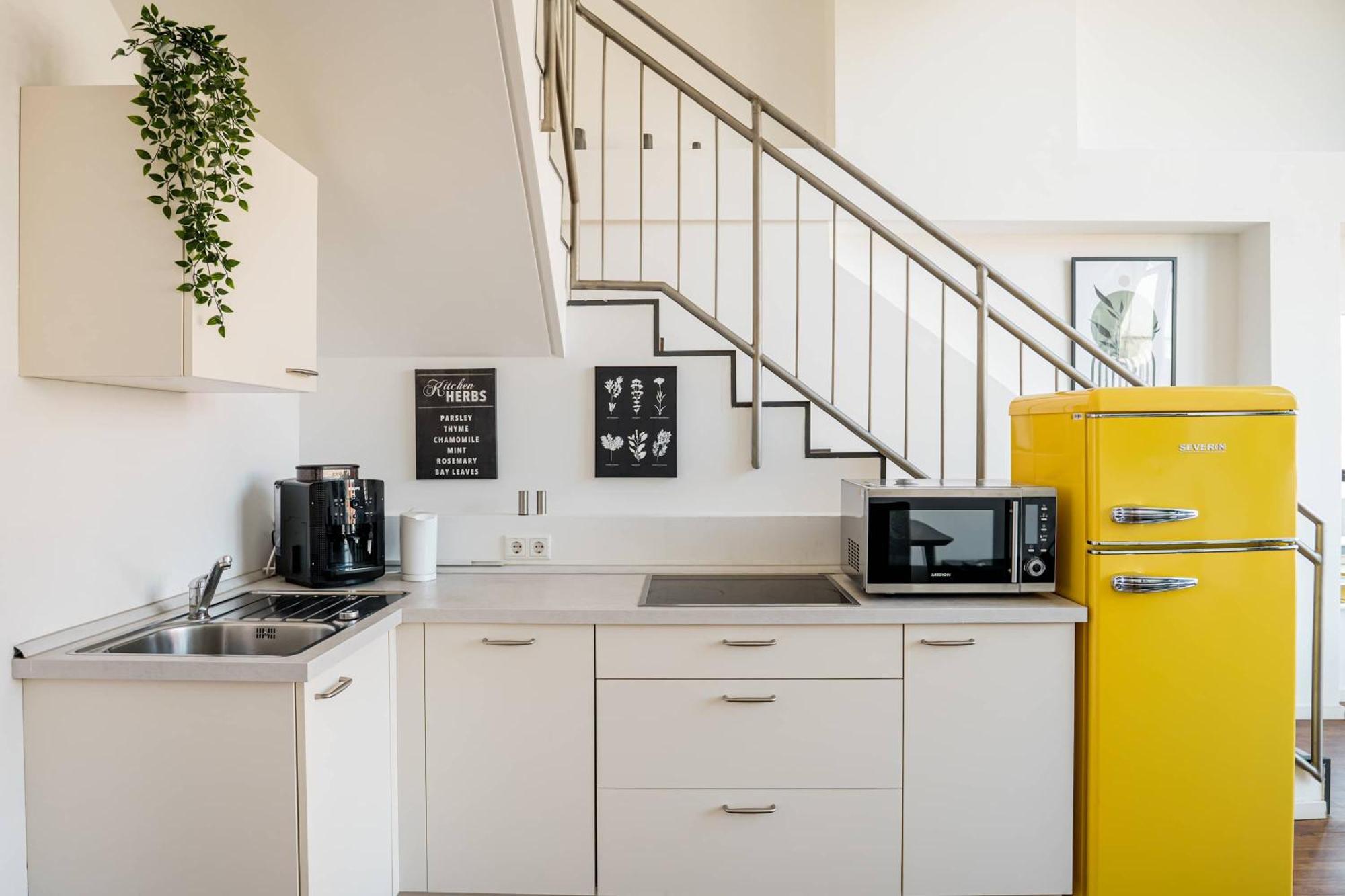 Fantastic Loft With Balcony Lägenhet Berlin Exteriör bild